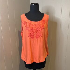 Solitaire Women’s Small Pink/Coral Embroidered Sleeveless Tank Top